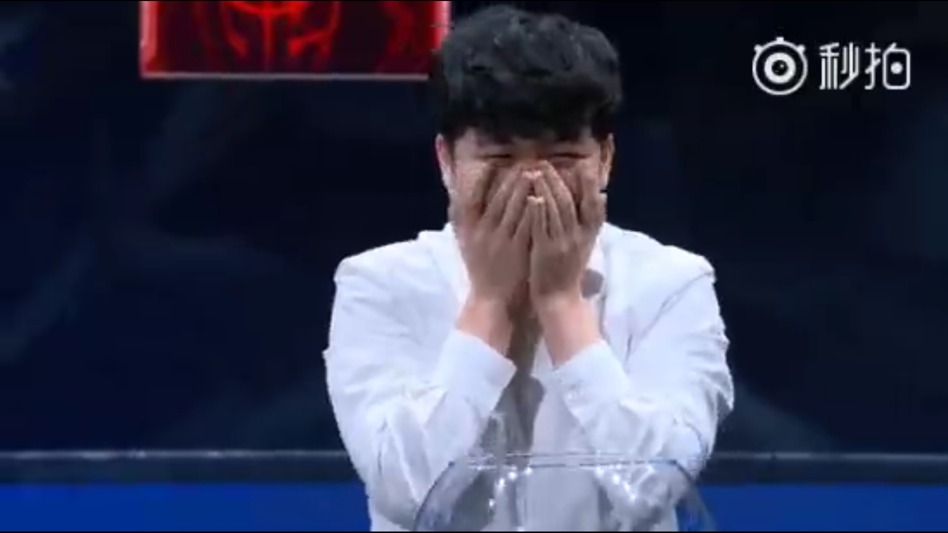 NG娱乐-包含Rookie赛事官方发布绝杀新规，MAD争议不断！的词条