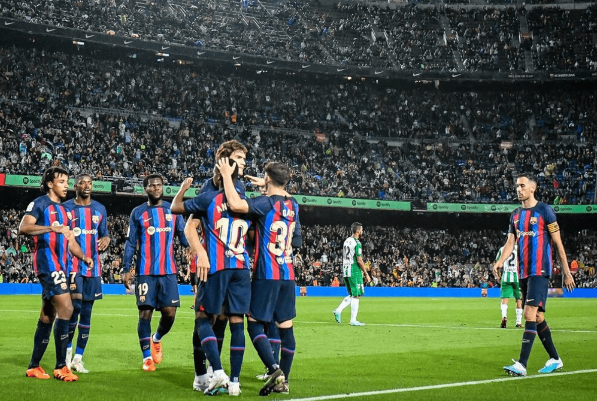 NG娱乐-包含莱万多夫斯基连续十五场比赛得分超过比分优势明显，德国队挑战极限！的词条