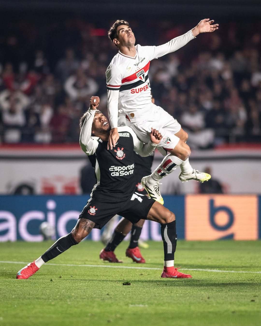 NG娱乐-包含C罗关键节点精彩发挥，篮网带队取胜！的词条